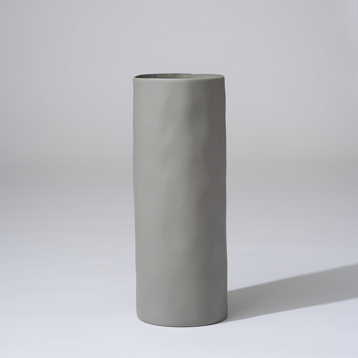Cloud Vase Dove Grey (XXL)