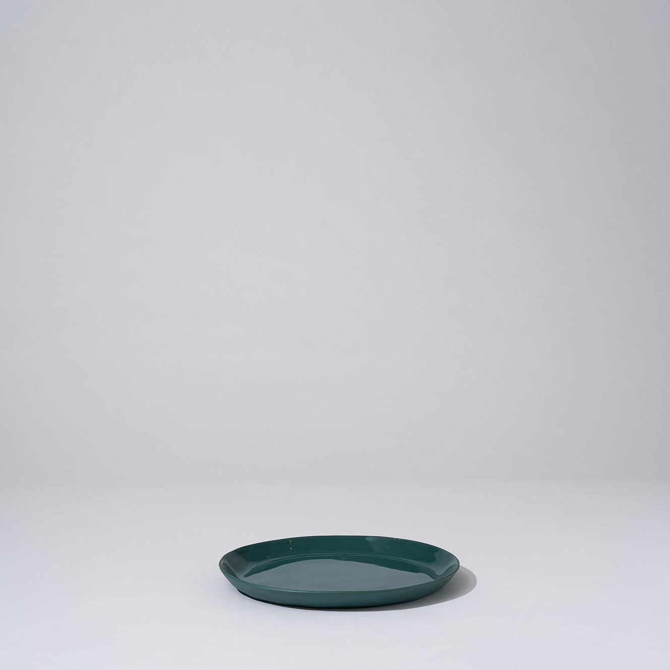 Cloud Round Plate Moss (E)