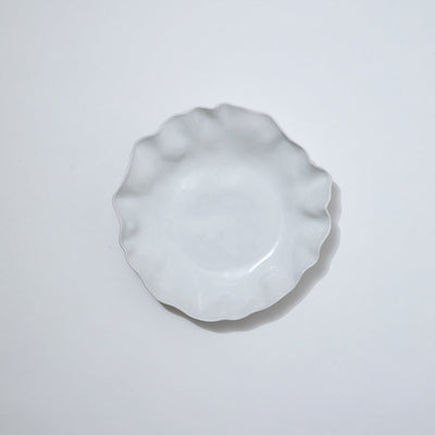 Ruffle Round Platter Snow White (XL)