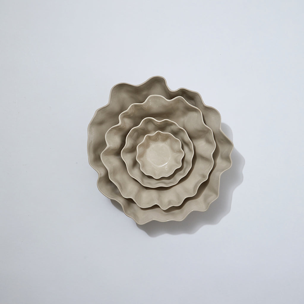 Ruffle Bowl Chalk White (M)