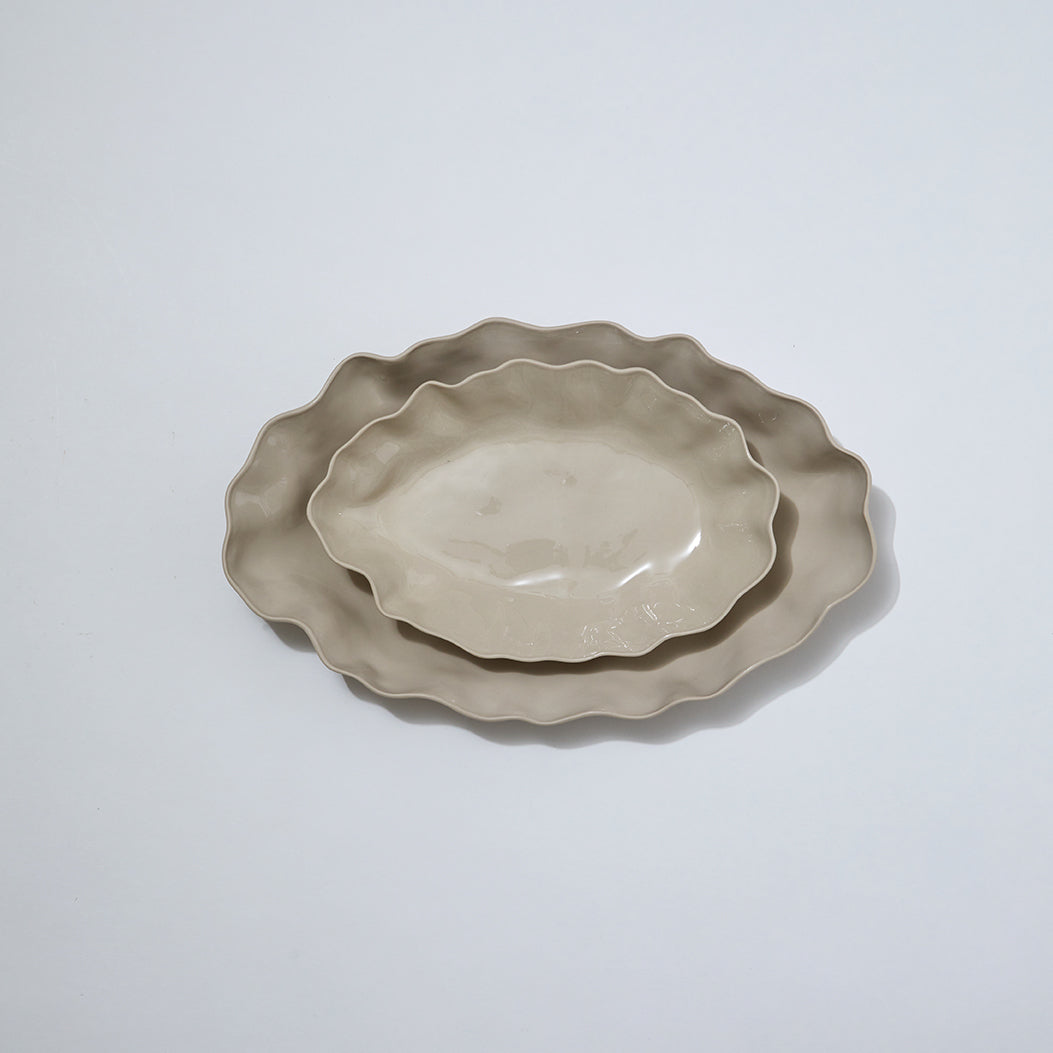 Ruffle Rectangle Platter Chalk White (M)