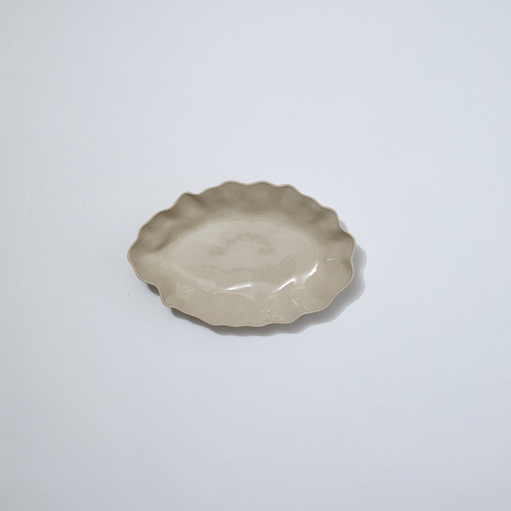 Ruffle Rectangle Platter Chalk White (M)
