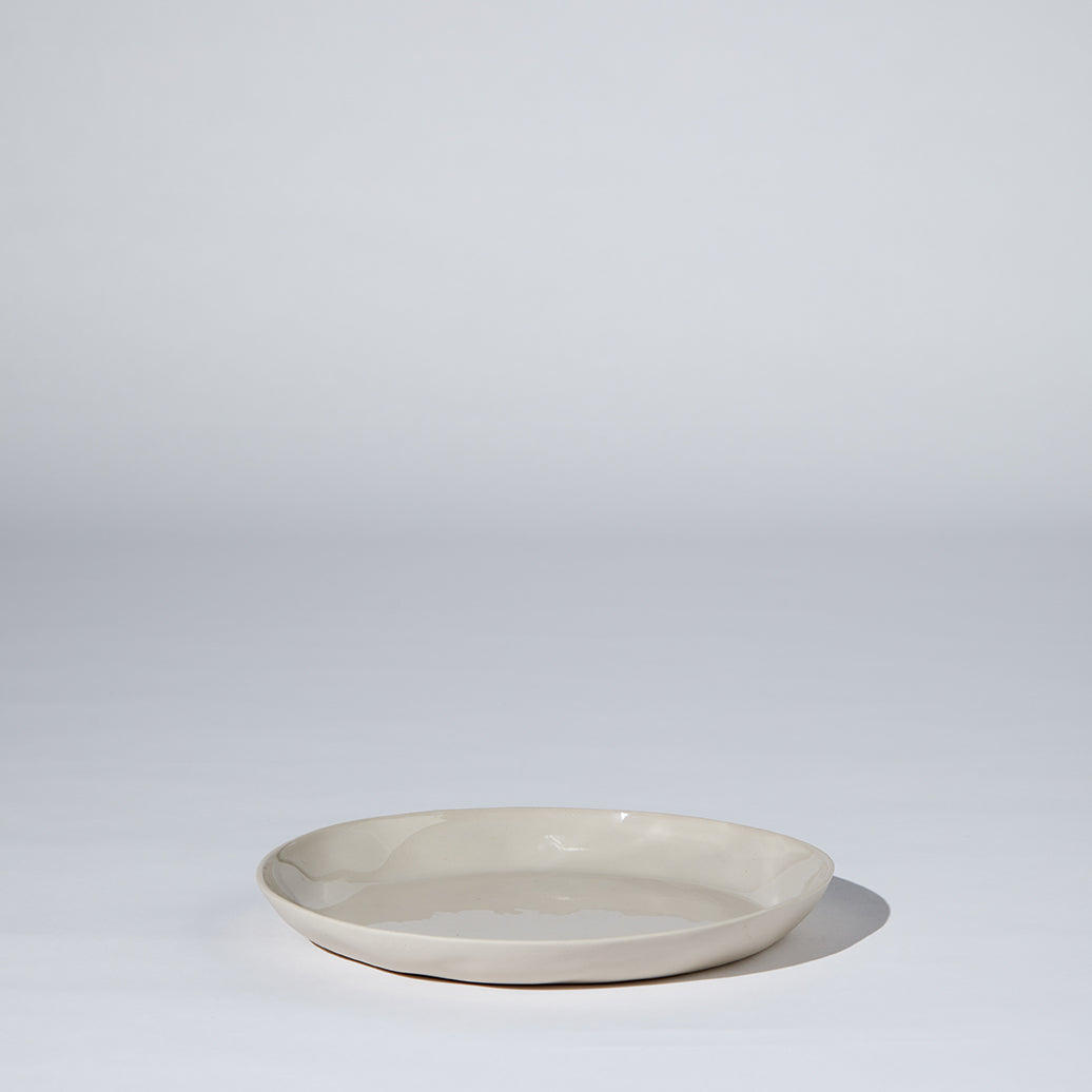 Cloud Round Plate Chalk (M)