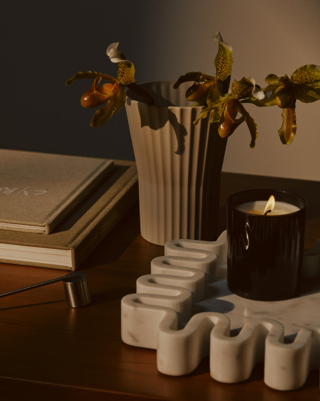 Marble Round Squiggle Catchall White Marle