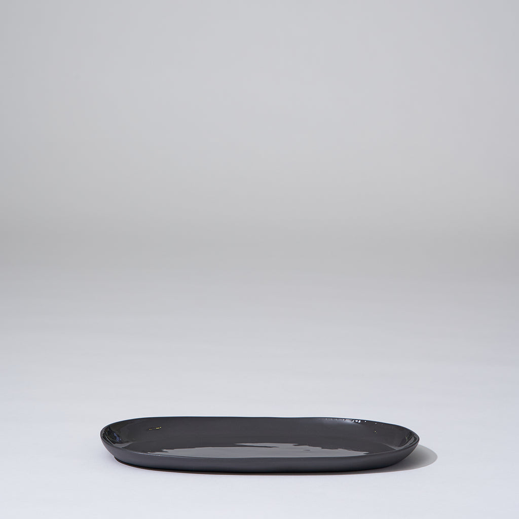 Cloud Oval Plate Charcoal (M)