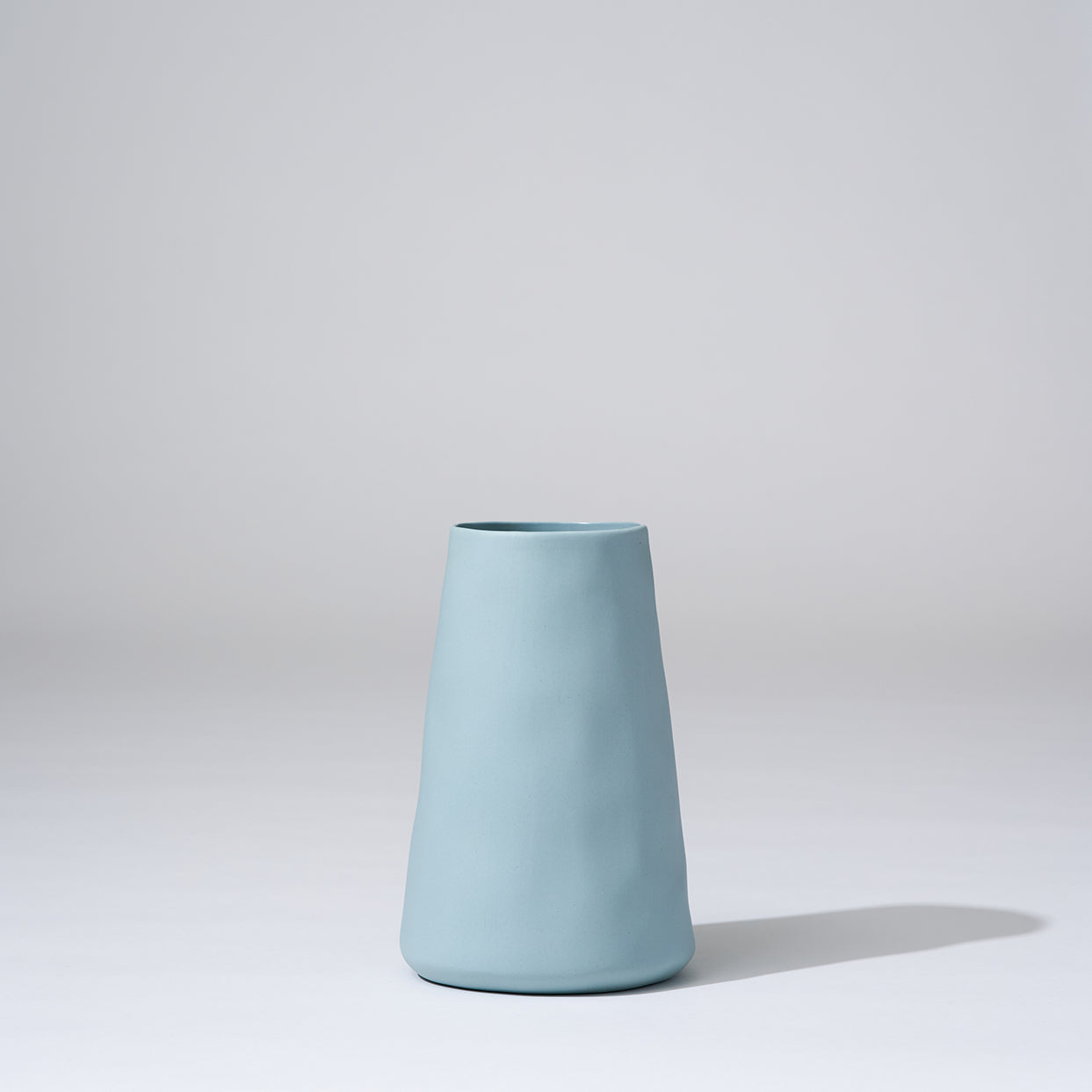 Cloud Tulip Vase Light Blue (L)