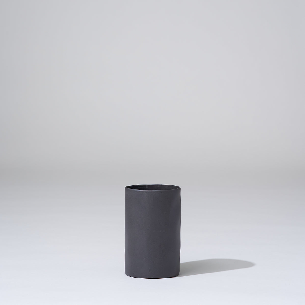 Cloud Vase Charcoal (S)