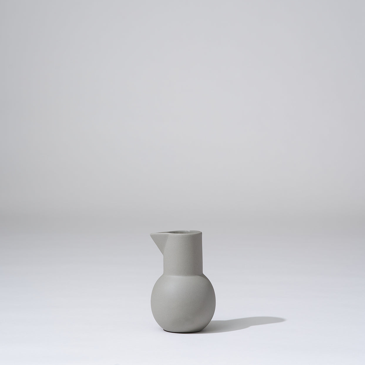 Yala Jug, Small, Dove Grey