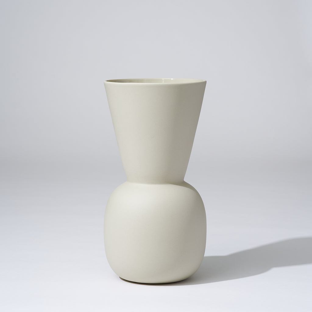 Cloud Bell Vase Chalk (L)
