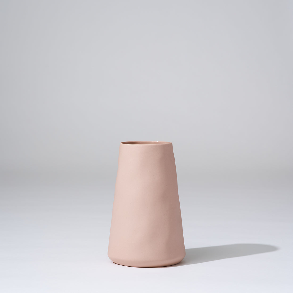 Cloud Tulip Vase Icy Pink (L)