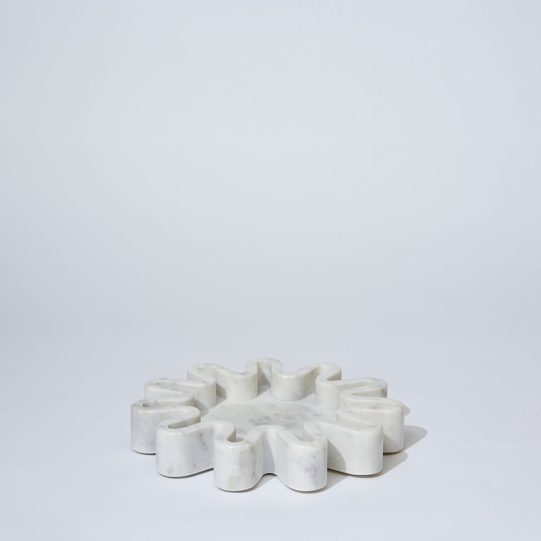 Marble Round Squiggle Catchall White Marle