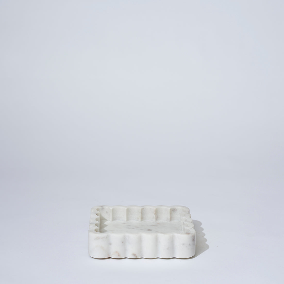 Marble Rectangle Ribbed Catchall White Marle