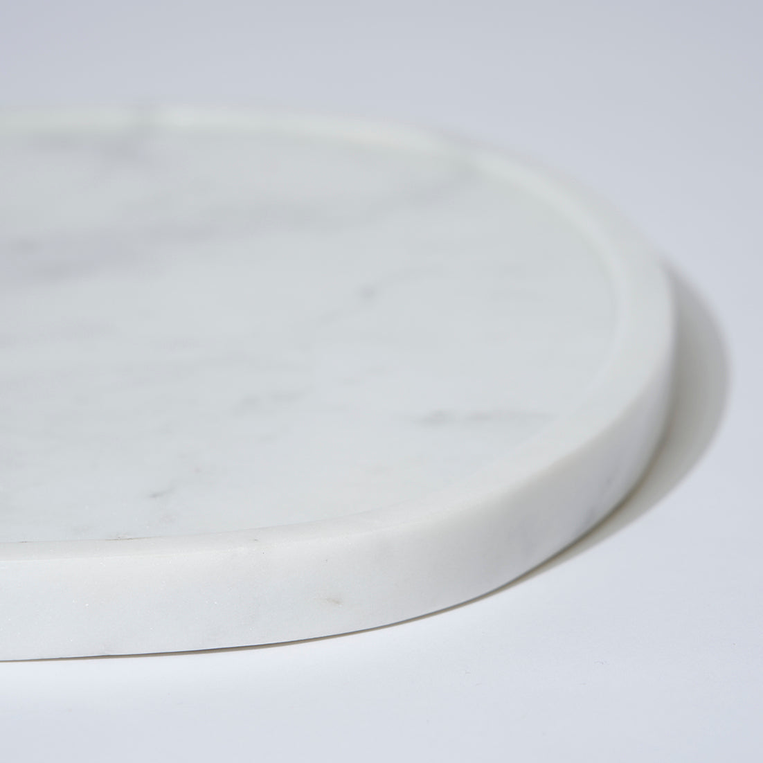 Marble Tray Oblong White Marle