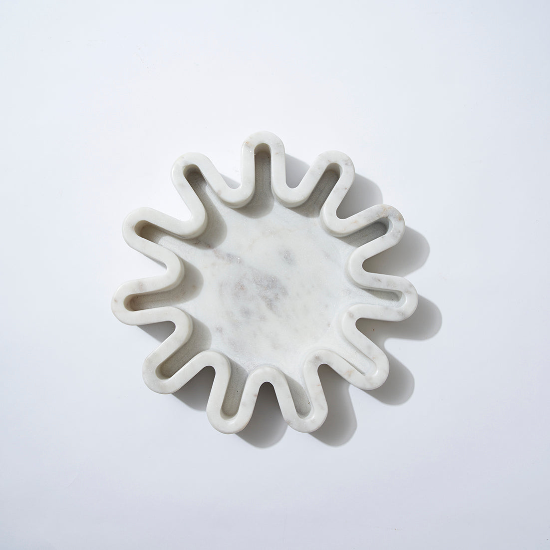 Marble Round Squiggle Catchall White Marle