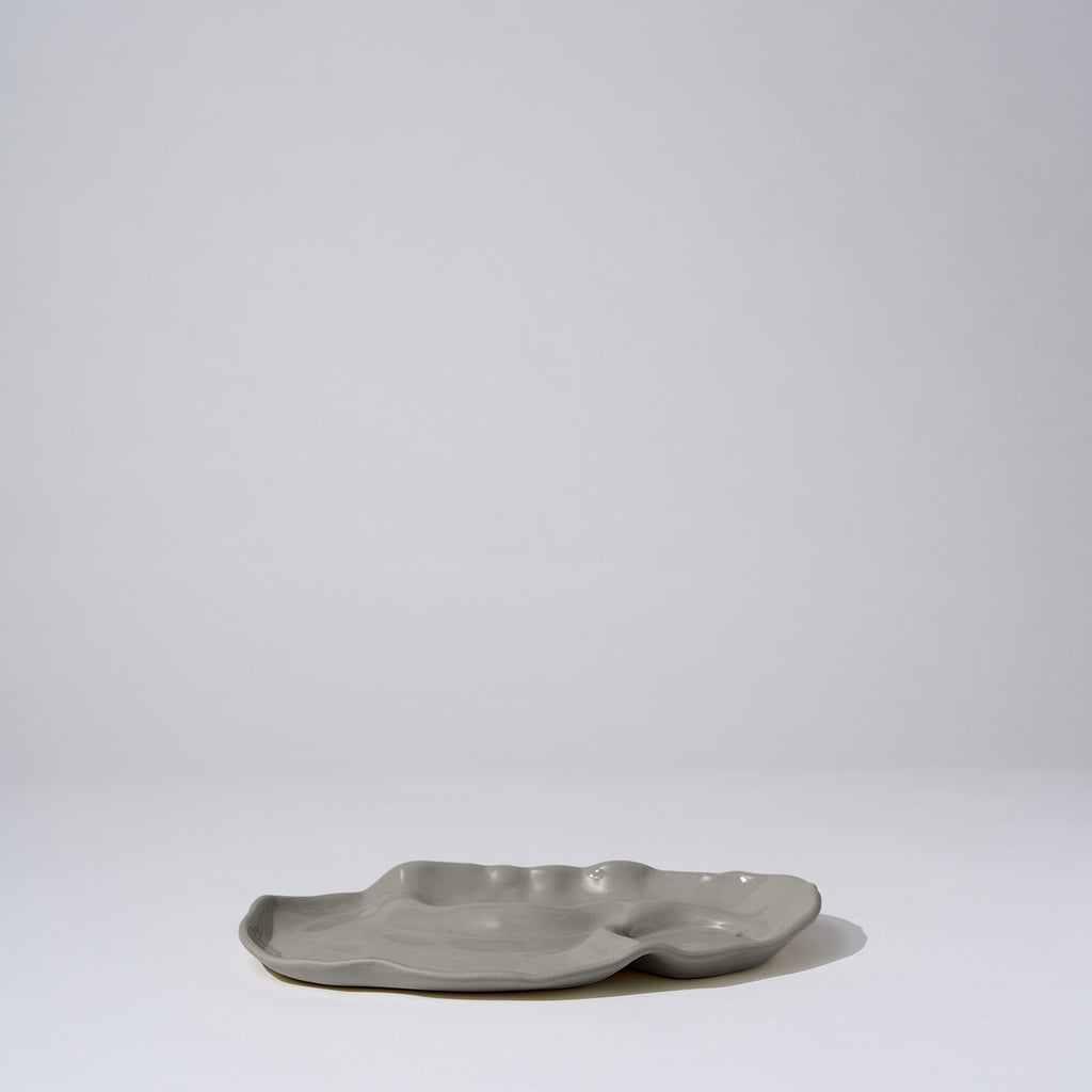 Sharing Plate Dove Medium