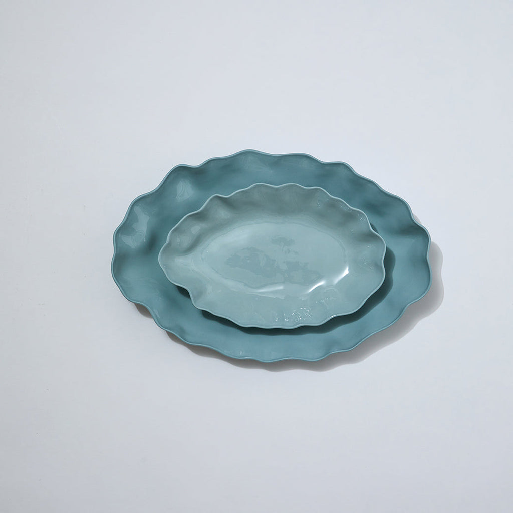 Ruffle Rectangle Platter Light Blue (XL)