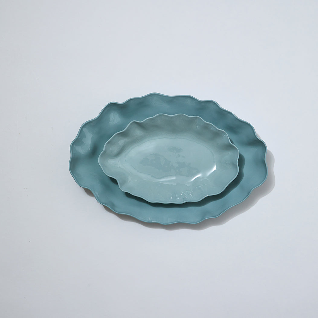 Ruffle Rectangle Platter Light Blue (XL)