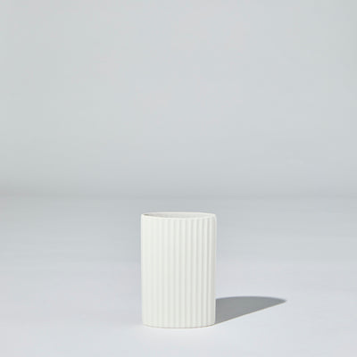 Ripple Oval Vase Snow (S)