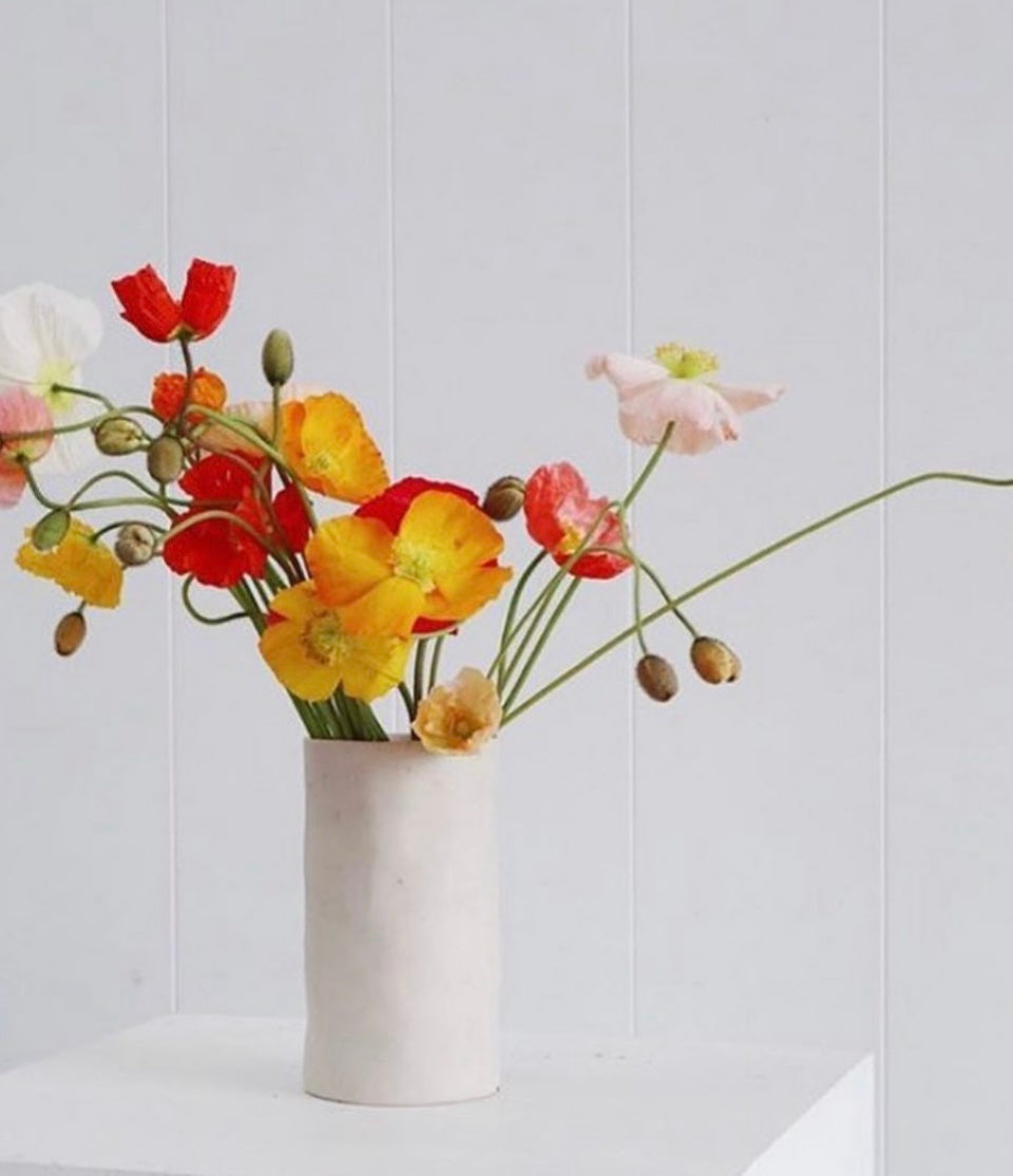 Cloud Vase Chalk (M)