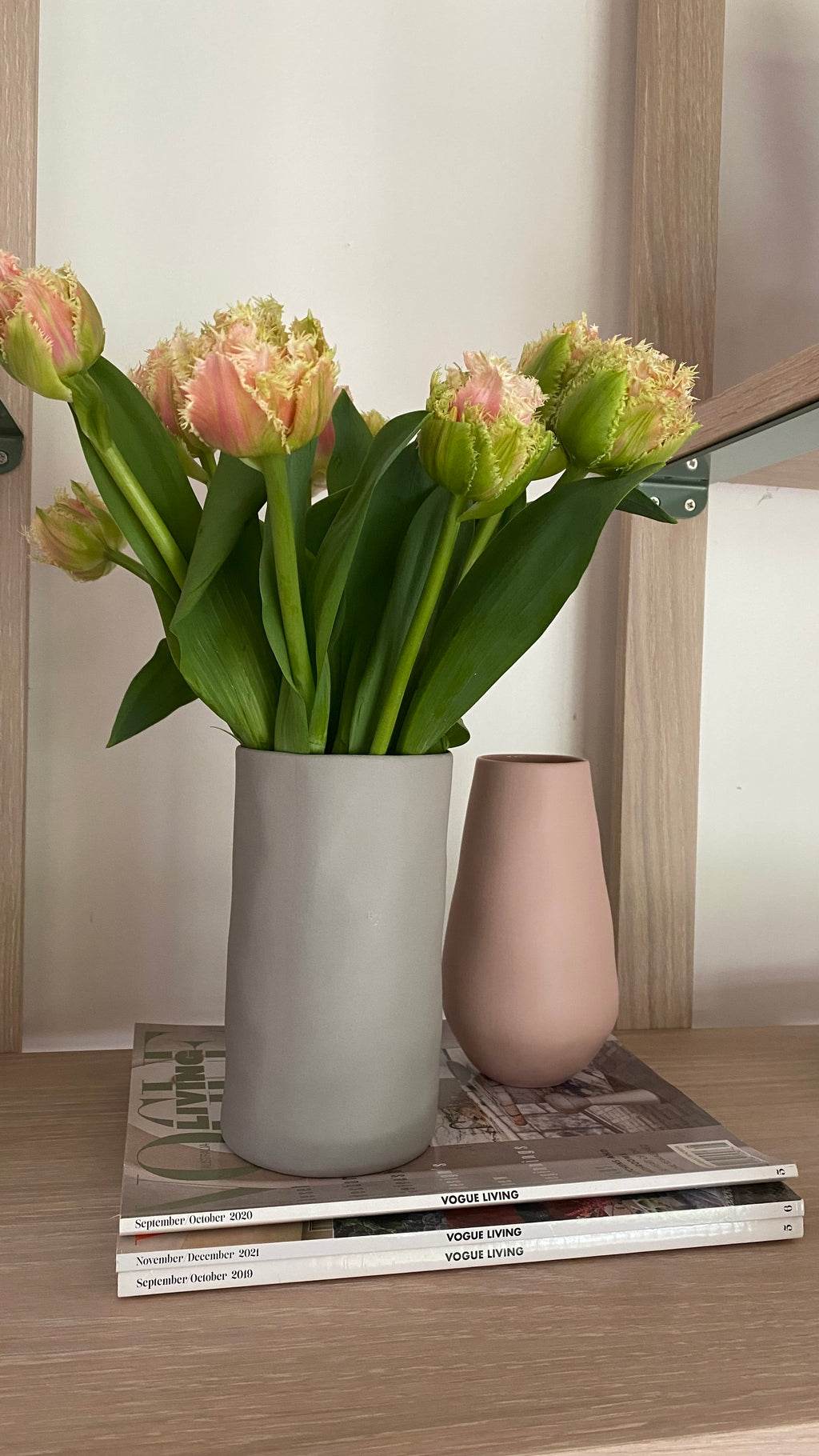 Cloud Vase Dove Grey (M)