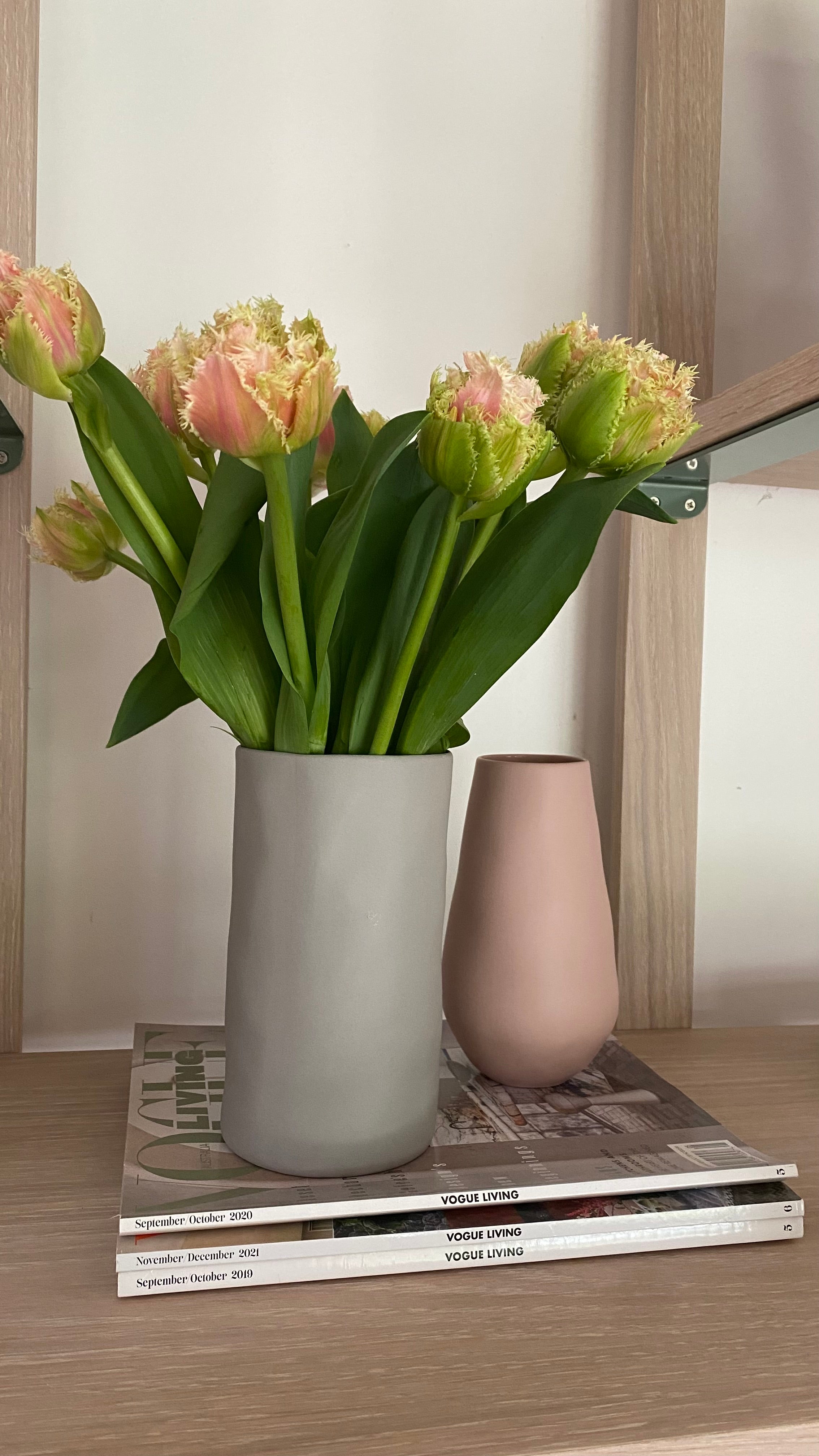Cloud Vase Dove Grey (M)