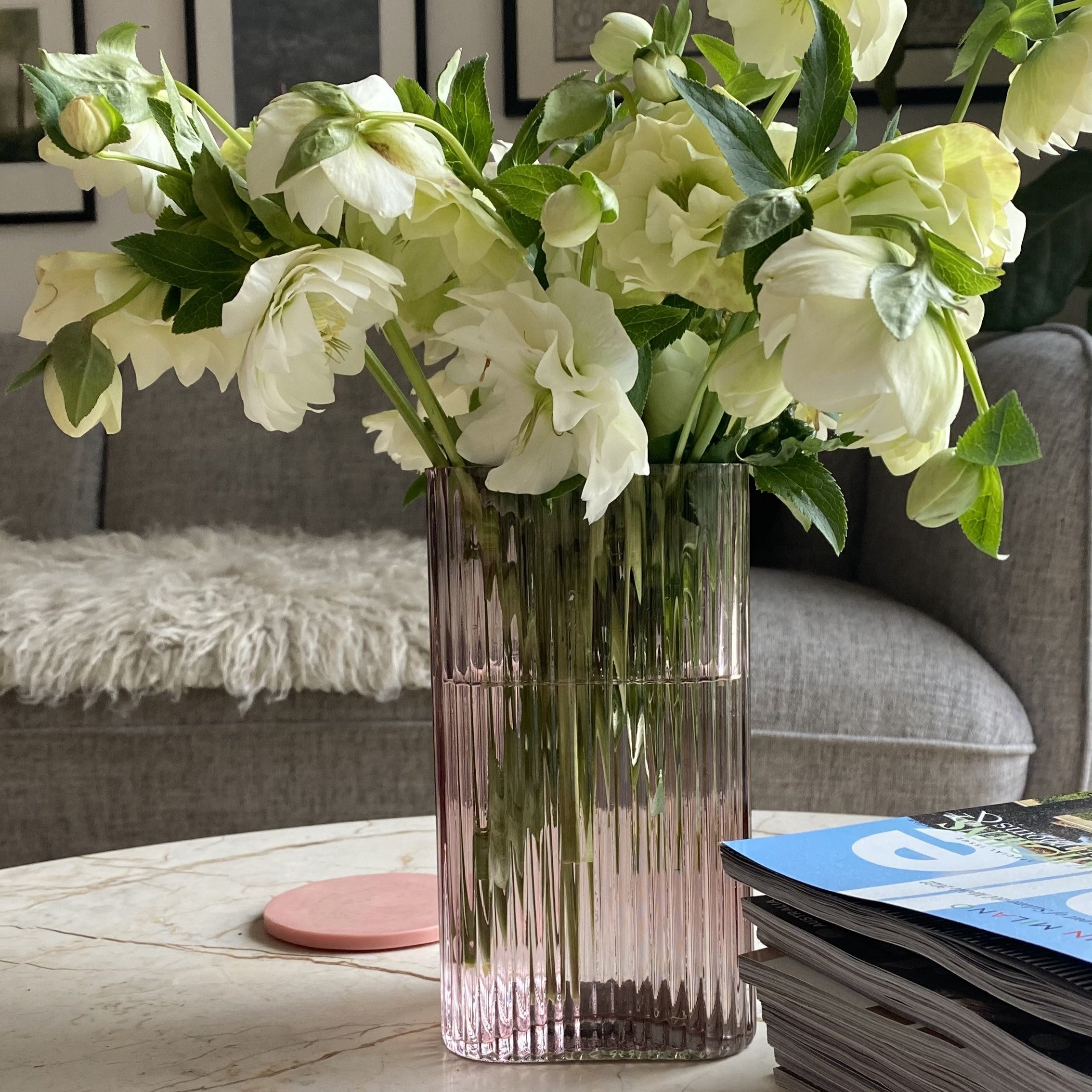 Profile Vase Rose (M)