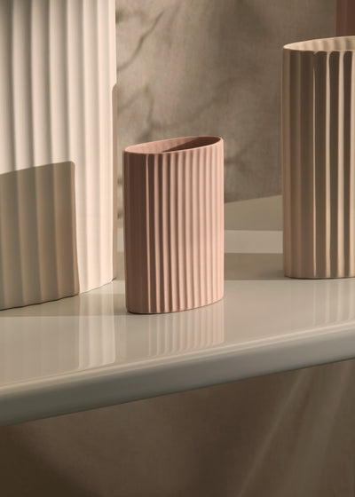Ripple Oval Vase Icy Pink (M)